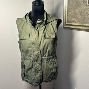 GAP military olive green utility hoodie best double closing zip snap buttons M